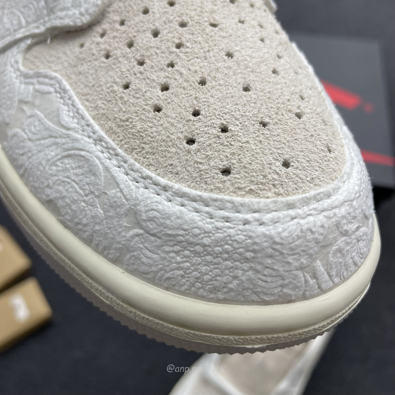 Air Jordan 1 Retro Low Og Chris Paul Fz0455 200 (16) - www.newkick.org Air Jordan 1 Retro Low Og Chris Paul Fz0455 200 (16) - www.newkick.org