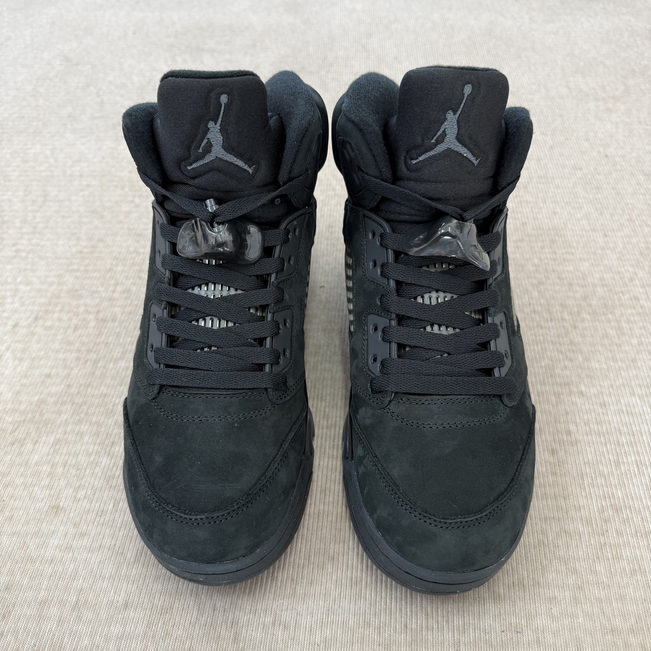 Air Jordan 5 Anthracite Black Fz2239 001 (3) - www.newkick.org Air Jordan 5 Anthracite Black Fz2239 001 (3) - www.newkick.org