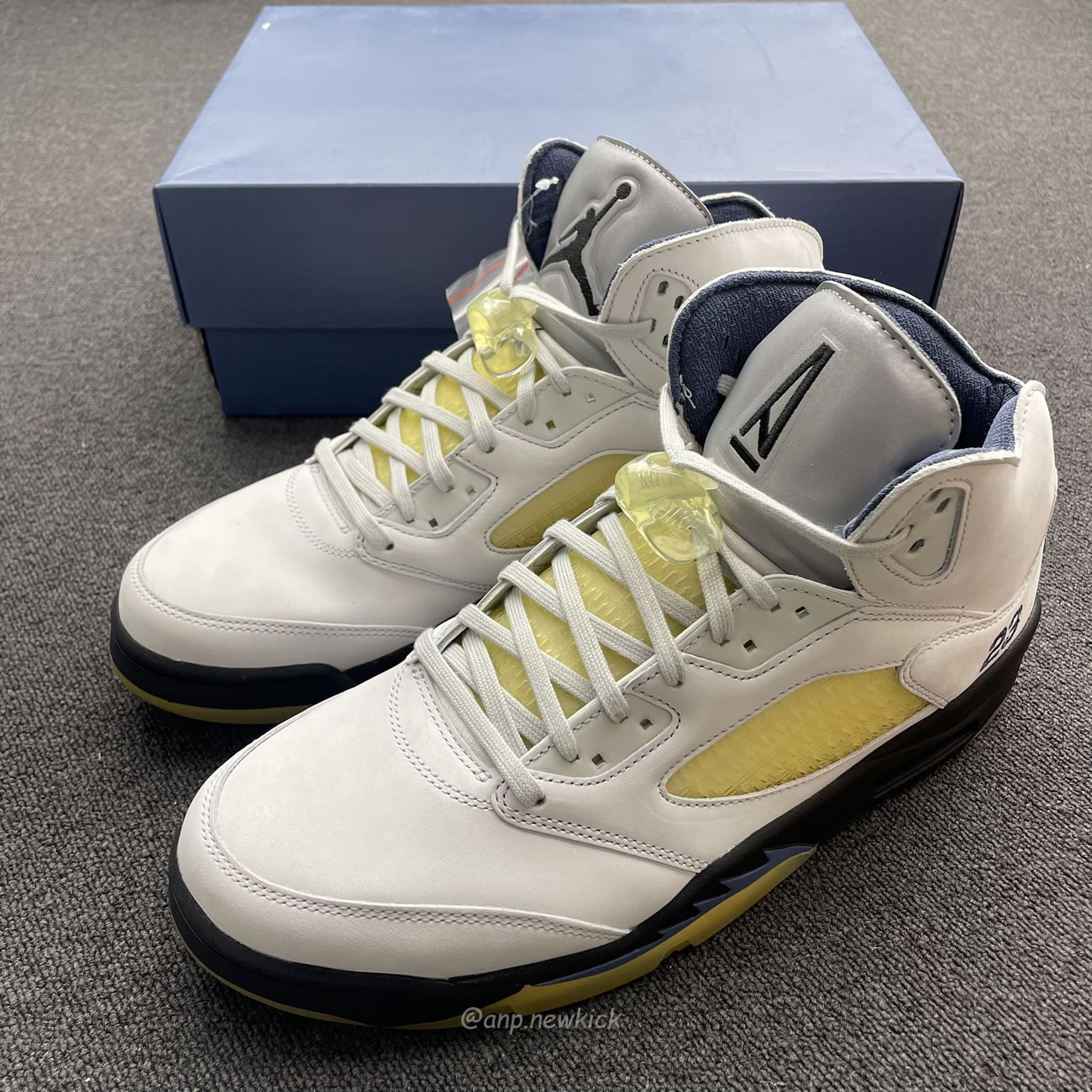 Air Jordan 5 Retro A Ma Maniére Dawn Womens Fz5758 004 (4) - www.newkick.org Air Jordan 5 Retro A Ma Maniére Dawn Womens Fz5758 004 (4) - www.newkick.org