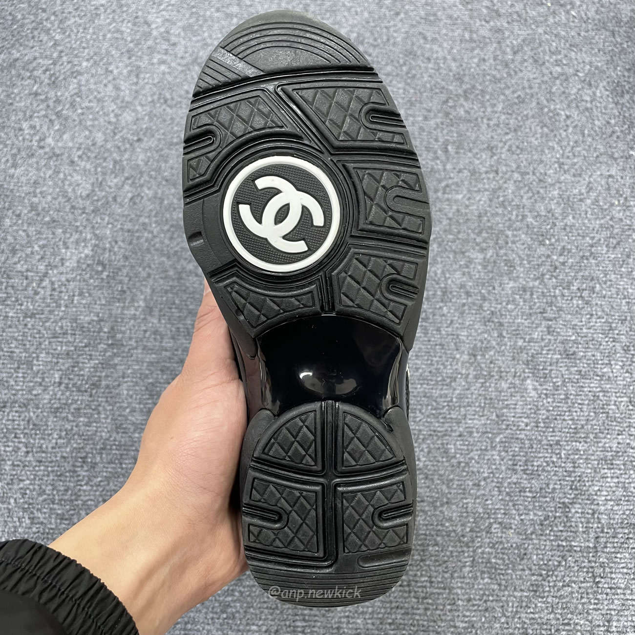Chanel Low Top Trainer Black White G38299 Y55720 K3845 (12) - www.newkick.vip Chanel Low Top Trainer Black White G38299 Y55720 K3845 (12) - www.newkick.vip