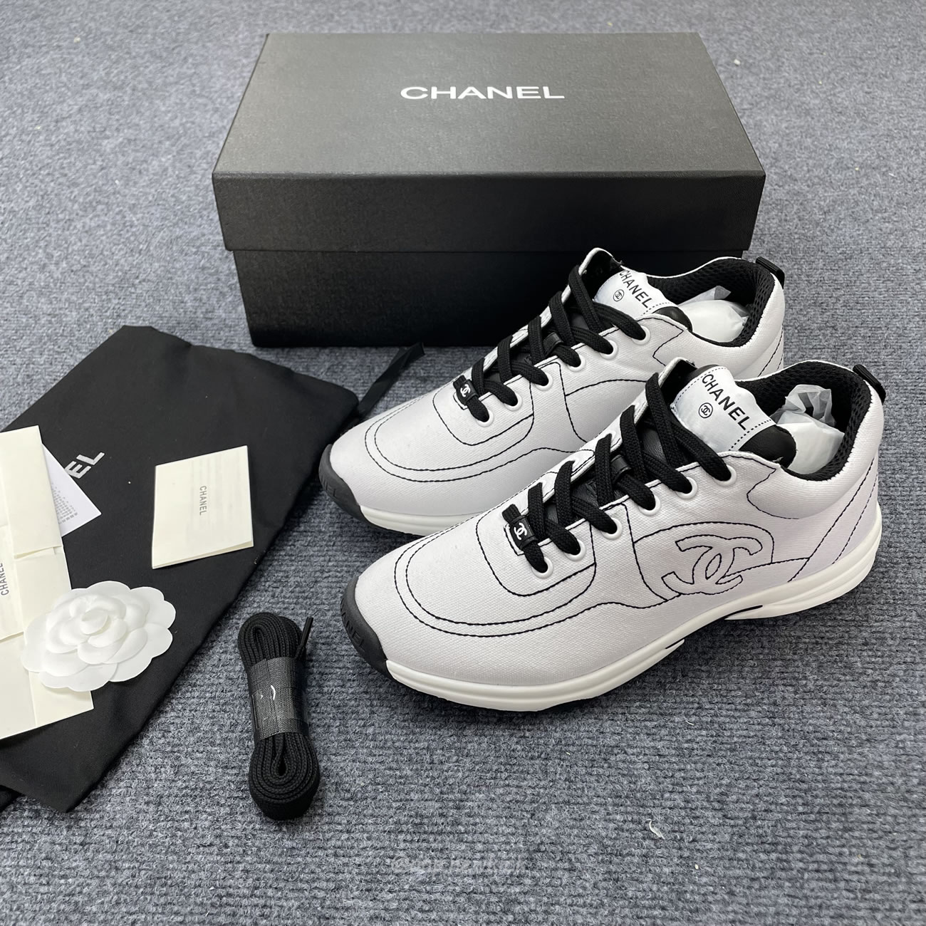 Chanel Low Top Trainer Black White G38299 Y55720 K3845 (5) - www.newkick.vip Chanel Low Top Trainer Black White G38299 Y55720 K3845 (5) - www.newkick.vip