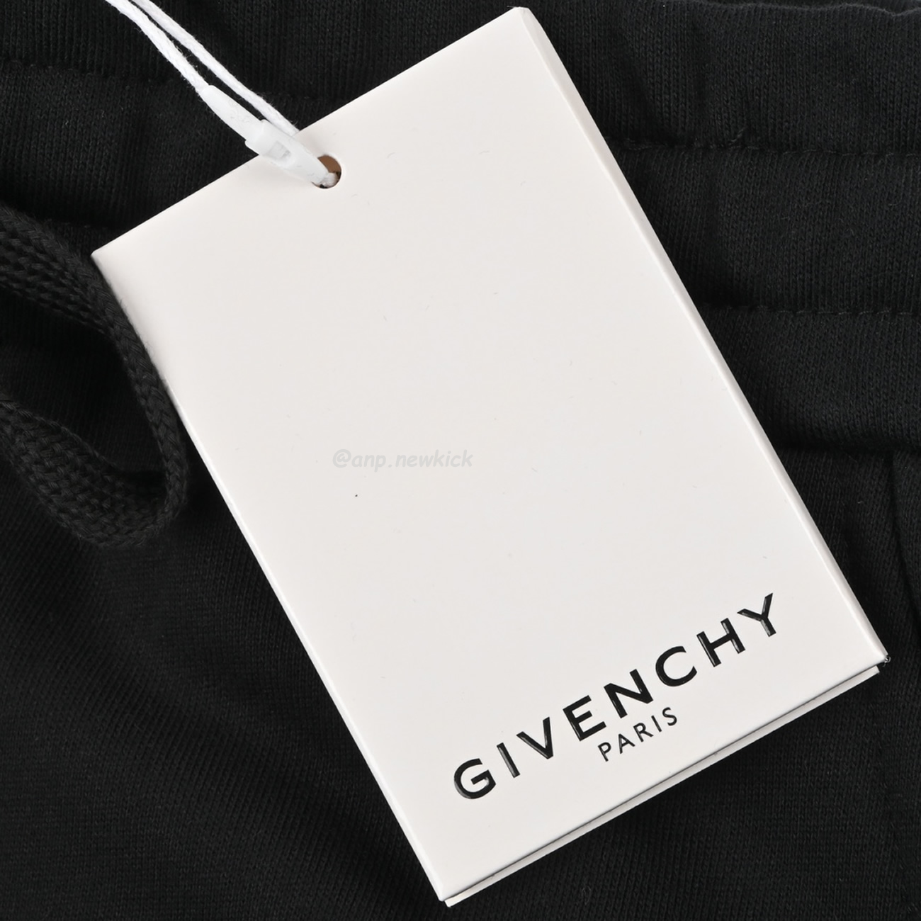 Givenchy Logo Colorful Printed Logo Capris (4) - www.newkick.org Givenchy Logo Colorful Printed Logo Capris (4) - www.newkick.org