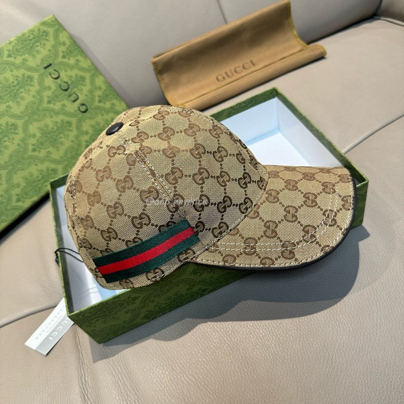 Gucci Gg Canvas Baseball Hat With Web (3) - www.newkick.org Gucci Gg Canvas Baseball Hat With Web (3) - www.newkick.org