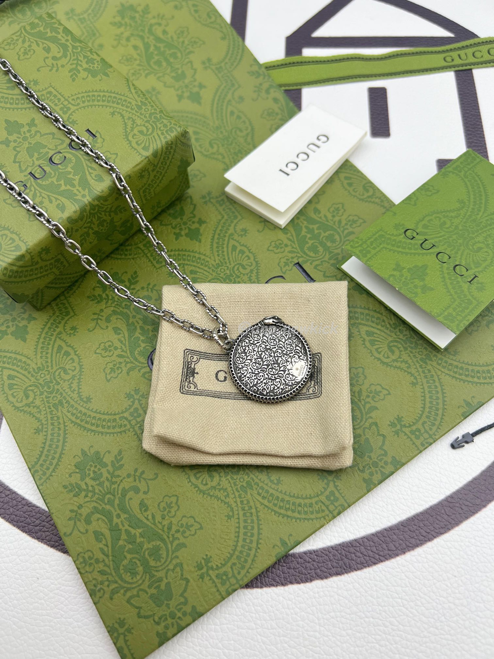 Gucci Silver Gg Logo Necklace (2) - www.newkick.org Gucci Silver Gg Logo Necklace (2) - www.newkick.org