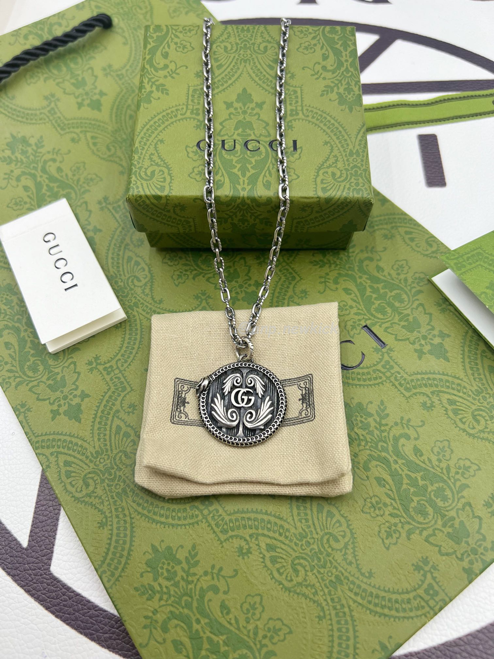 Gucci Silver Gg Logo Necklace (3) - www.newkick.org Gucci Silver Gg Logo Necklace (3) - www.newkick.org