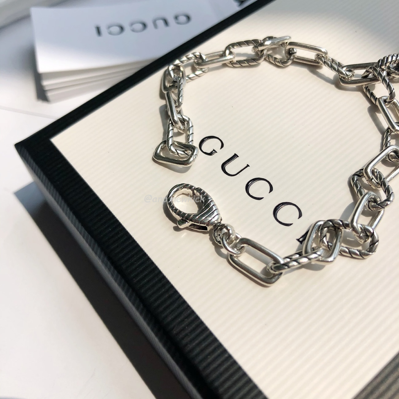 Gucci Silver Interlocking G Bracelet (9) - www.newkick.org Gucci Silver Interlocking G Bracelet (9) - www.newkick.org
