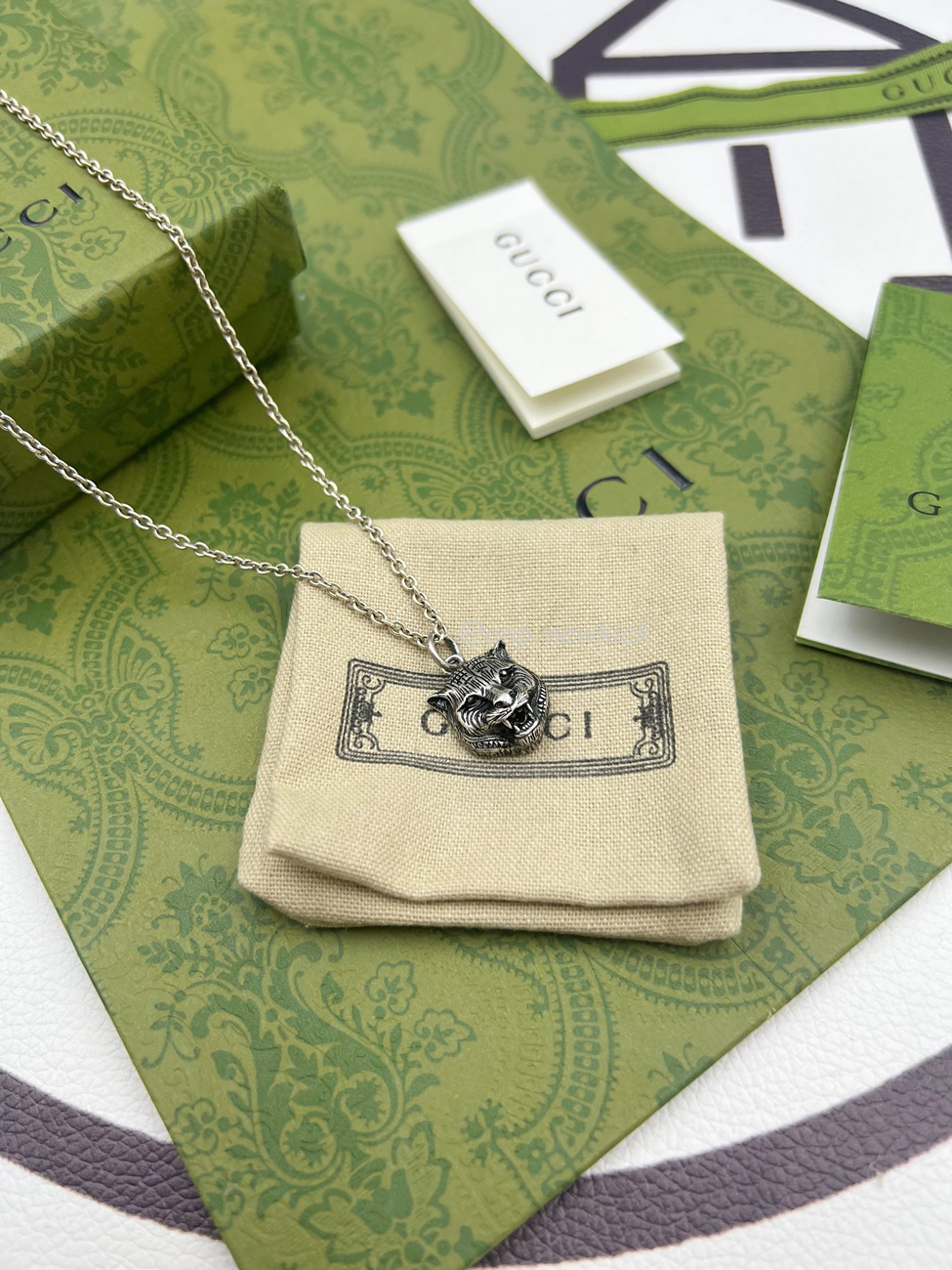 Gucci Silver Necklace With Tiger Pendant Silvery (2) - www.newkick.org