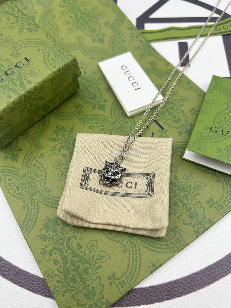 Gucci Silver Necklace With Tiger Pendant Silvery (6) - www.newkick.org