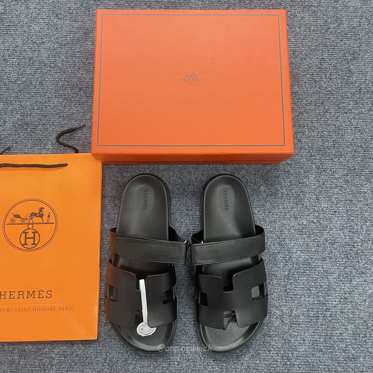 Hermes Chypre Sandal Noir Calfskin Leather H211865z (3) - www.newkick.org Hermes Chypre Sandal Noir Calfskin Leather H211865z (3) - www.newkick.org