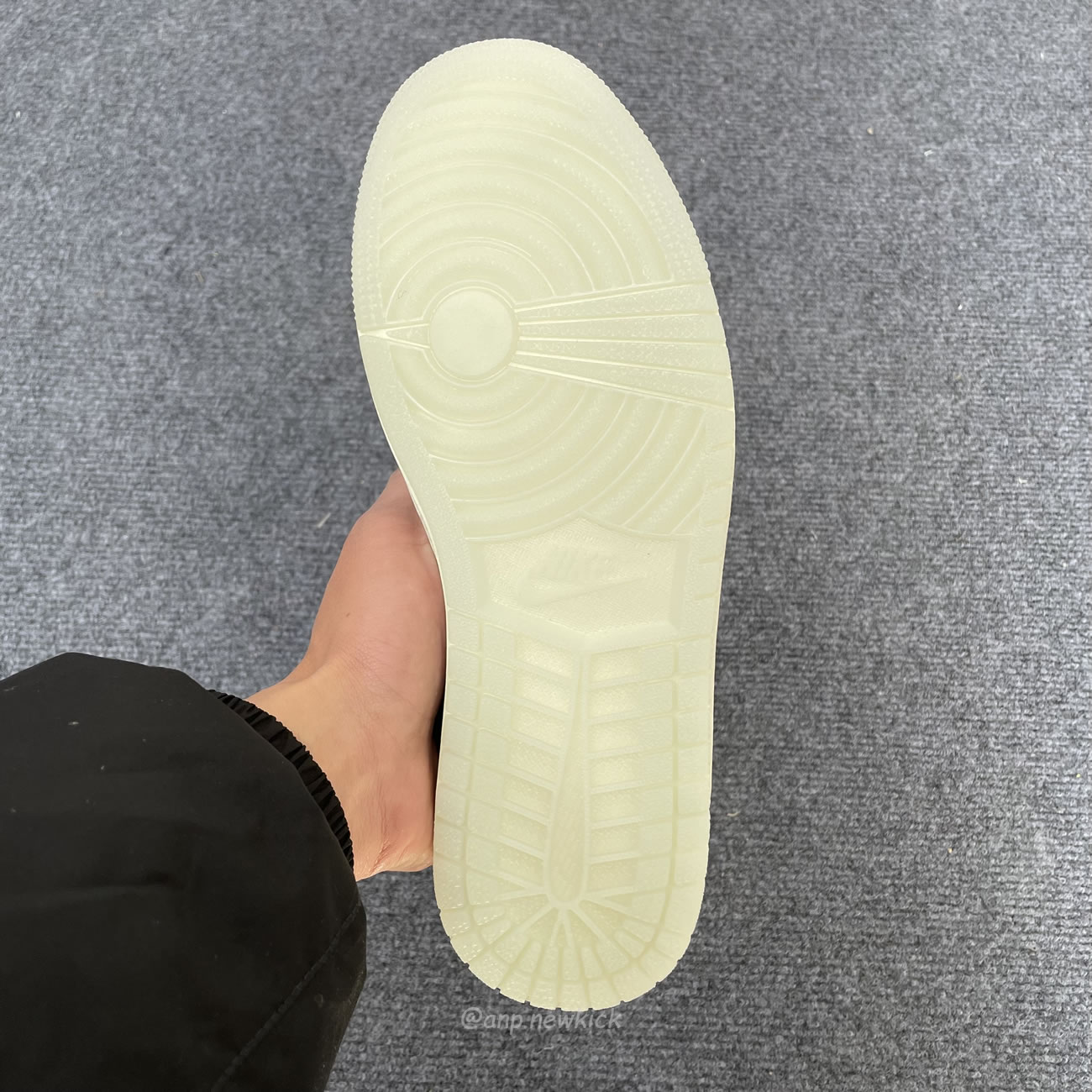 Air Jordan 1 Retro Low Og Year Of The Snake 2025 Hf3144 100 (9) - www.newkick.org Air Jordan 1 Retro Low Og Year Of The Snake 2025 Hf3144 100 (9) - www.newkick.org