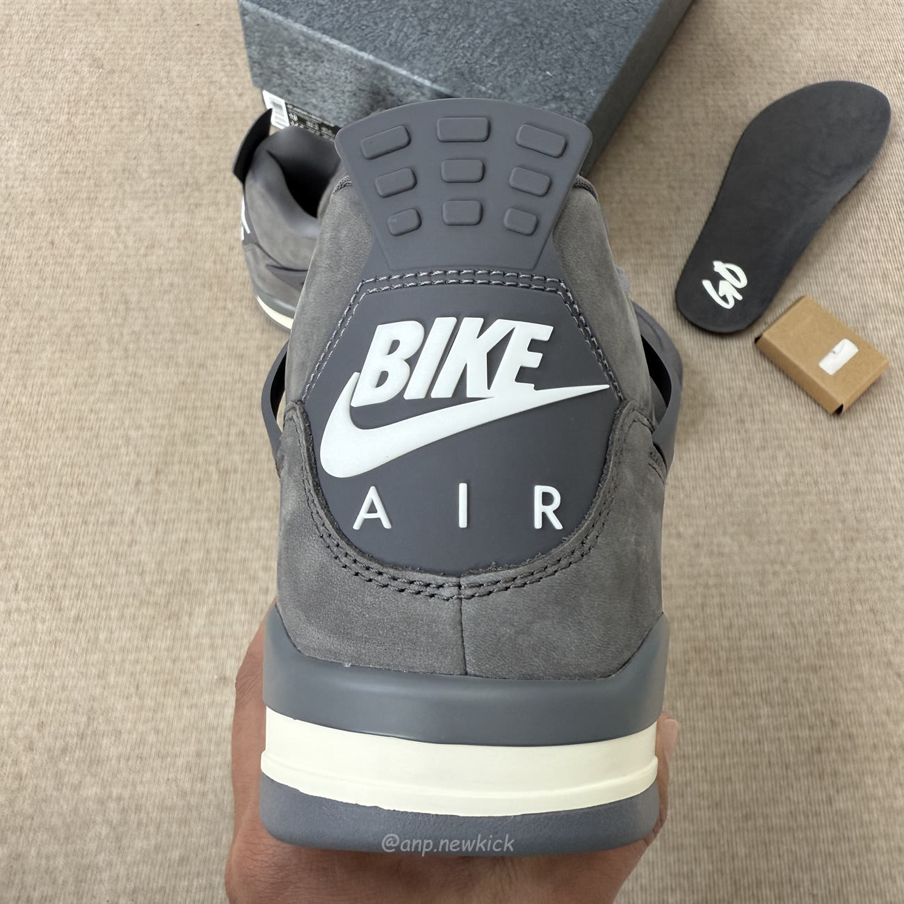 Air Jordan 4 Retro Og Sp Nigel Sylvester Wolf Gre Hf4340 003 (5) - www.newkick.org Air Jordan 4 Retro Og Sp Nigel Sylvester Wolf Gre Hf4340 003 (5) - www.newkick.org