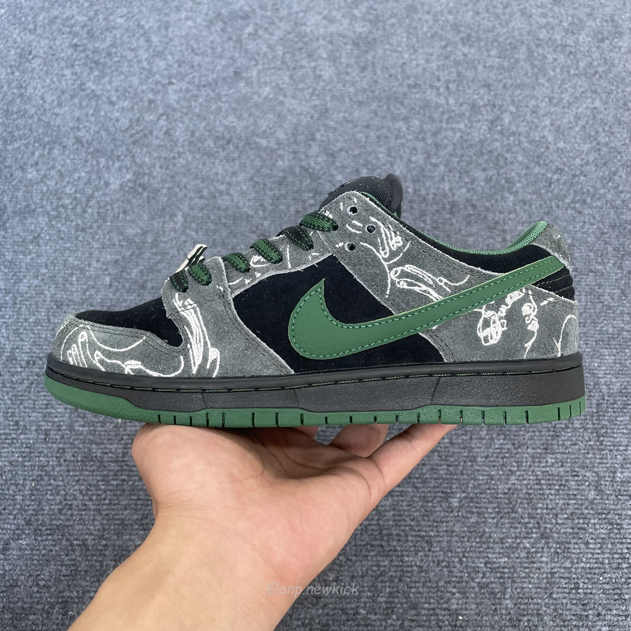 Nike Sb Dunk Low There Skateboards Hf7743 001 (10) - www.newkick.org Nike Sb Dunk Low There Skateboards Hf7743 001 (10) - www.newkick.org