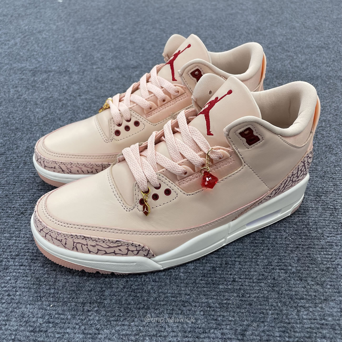 Air Jordan 3 Retro Valentines Day Hj0178 600 (6) - www.newkick.org Air Jordan 3 Retro Valentines Day Hj0178 600 (6) - www.newkick.org