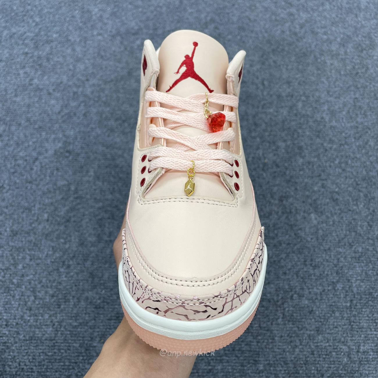 Air Jordan 3 Retro Valentines Day Hj0178 600 (8) - www.newkick.org Air Jordan 3 Retro Valentines Day Hj0178 600 (8) - www.newkick.org
