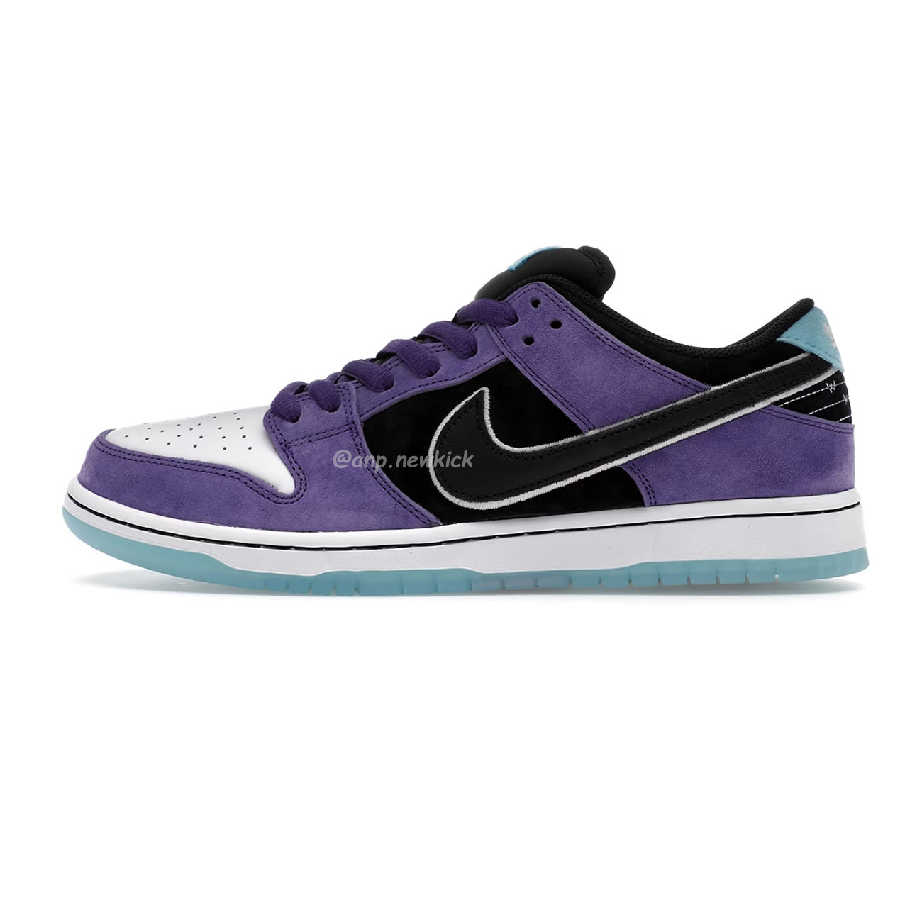 Nike Sb Dunk Low Hayley Wilson Hj0513 500 (1) - www.newkick.org Nike Sb Dunk Low Hayley Wilson Hj0513 500 (1) - www.newkick.org