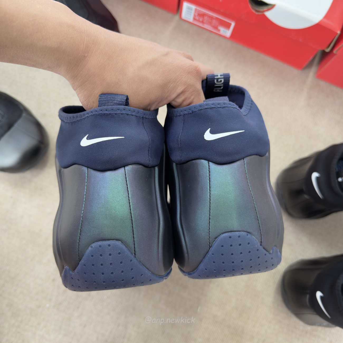 Nike Air Flightposite Jason Kidd Mavericks 2025 Carbon Fiber Black (11) - www.newkick.org Nike Air Flightposite Jason Kidd Mavericks 2025 Carbon Fiber Black (11) - www.newkick.org