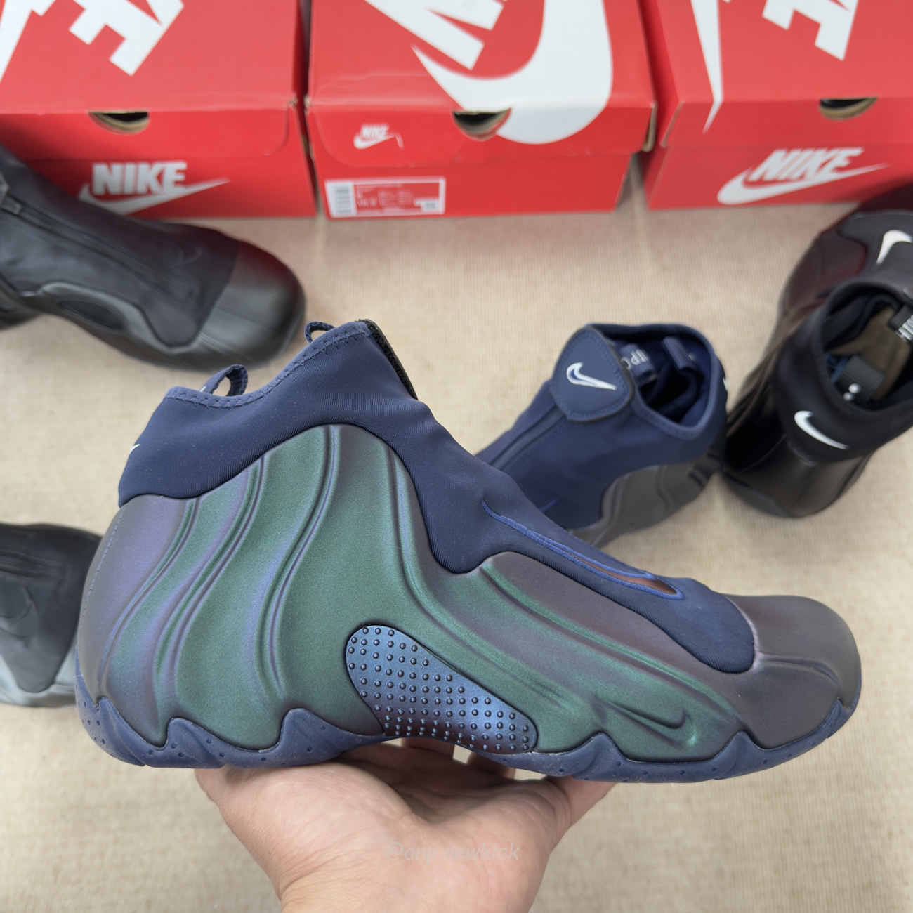 Nike Air Flightposite Jason Kidd Mavericks 2025 Carbon Fiber Black (4) - www.newkick.org Nike Air Flightposite Jason Kidd Mavericks 2025 Carbon Fiber Black (4) - www.newkick.org