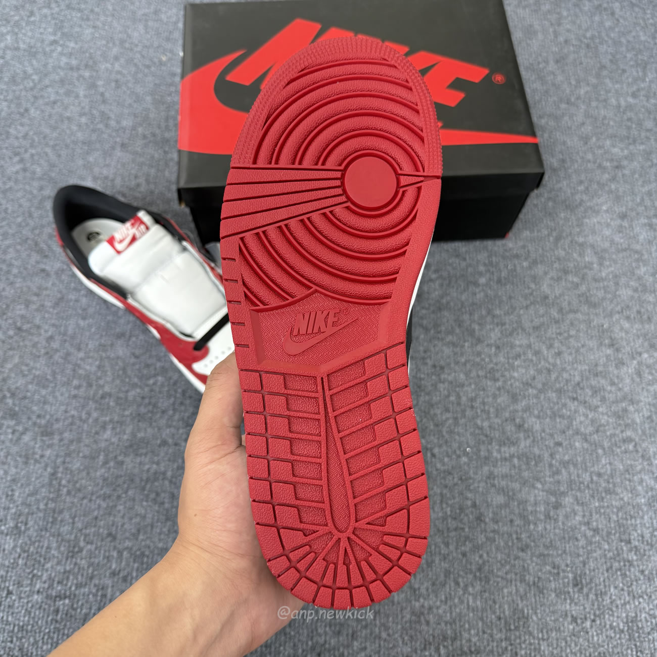 Air Jordan 1 Retro Low Og Chicago 2025 Hq6998 600 (11) - www.newkick.org Air Jordan 1 Retro Low Og Chicago 2025 Hq6998 600 (11) - www.newkick.org