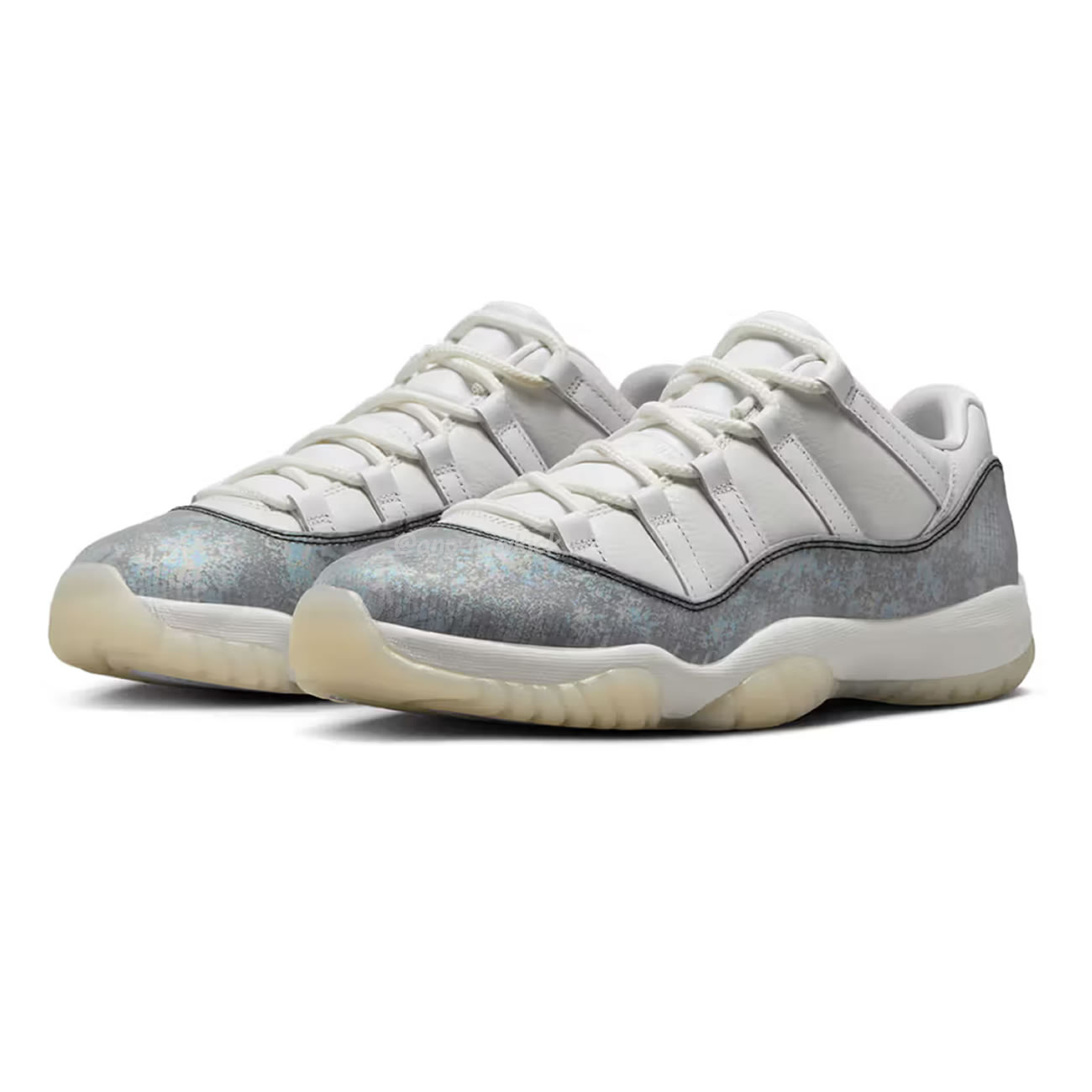Air Jordan 11 Retro Low Year Of The Snake Hq7000 001 (9) - www.newkick.org Air Jordan 11 Retro Low Year Of The Snake Hq7000 001 (9) - www.newkick.org