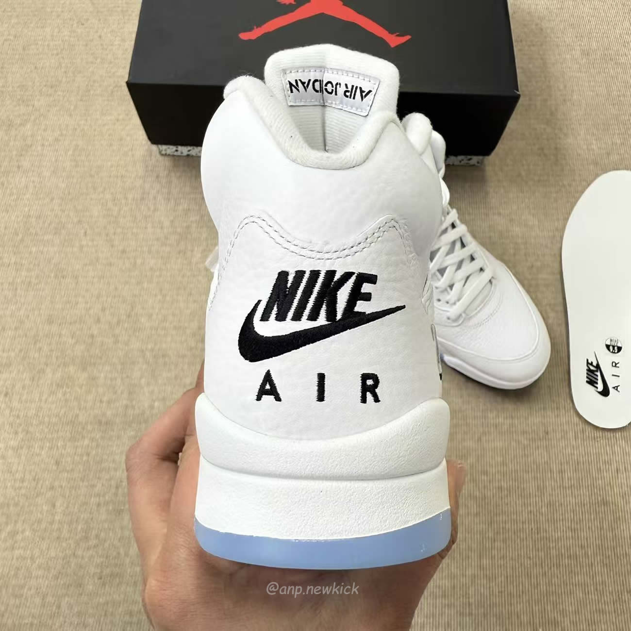 Air Jordan 5 Og White Metallic Hq7978 103 (8) - www.newkick.org Air Jordan 5 Og White Metallic Hq7978 103 (8) - www.newkick.org