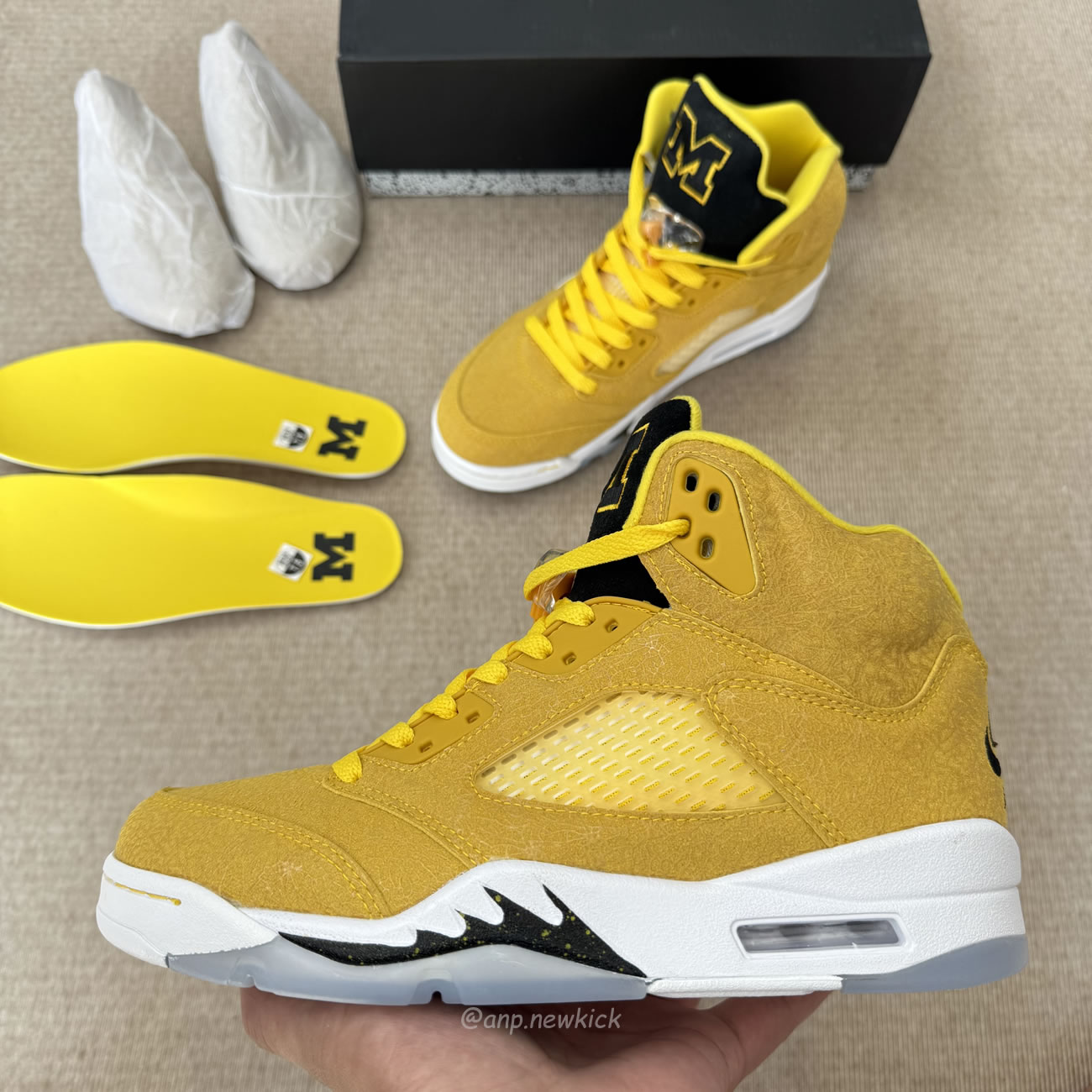 Air Jordan 5 Retro Og Yellow Hq7978 701 (3) - www.newkick.org Air Jordan 5 Retro Og Yellow Hq7978 701 (3) - www.newkick.org