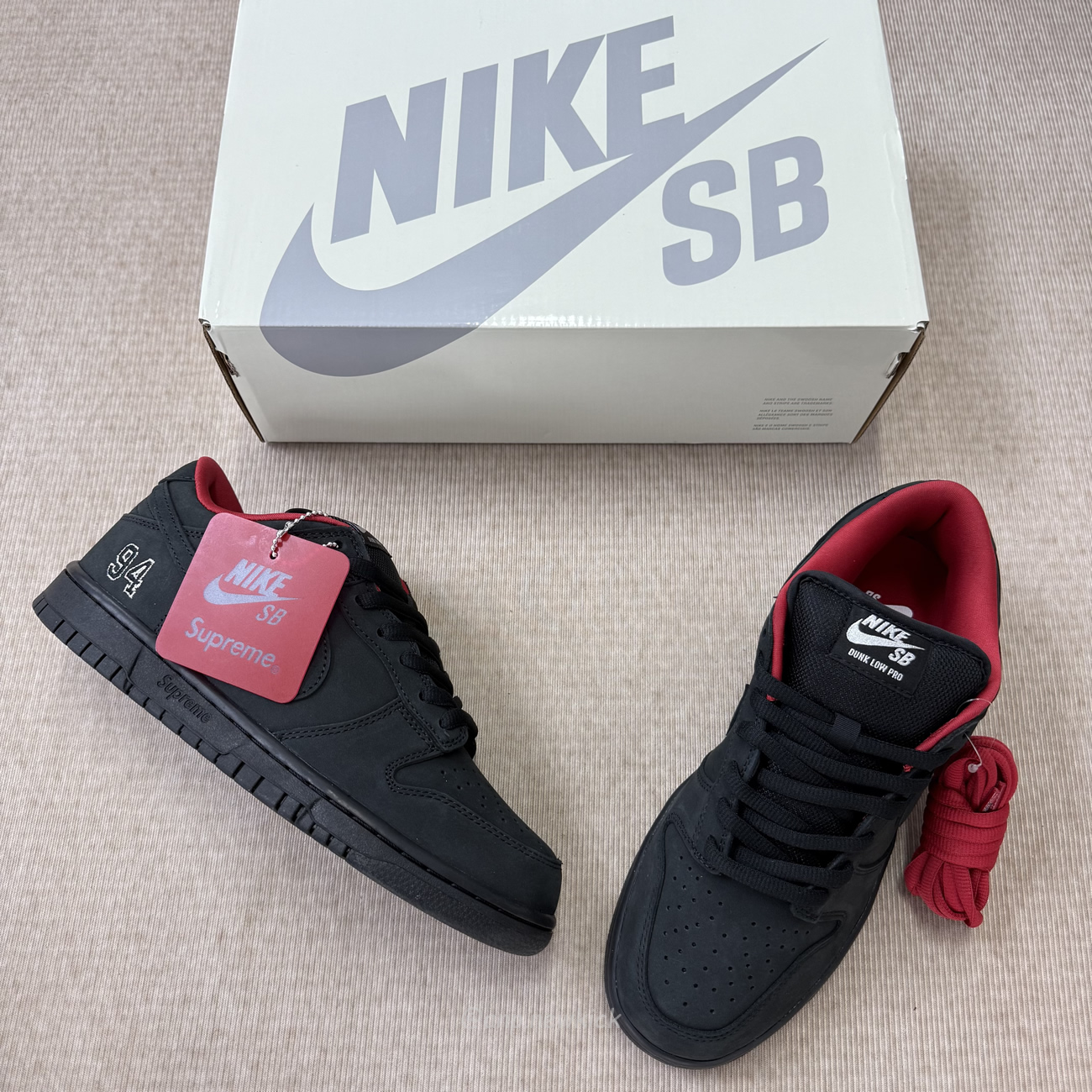 Nike Sb Dunk Low Supreme 94 Black Hq8487 001 (6) - www.newkick.org Nike Sb Dunk Low Supreme 94 Black Hq8487 001 (6) - www.newkick.org