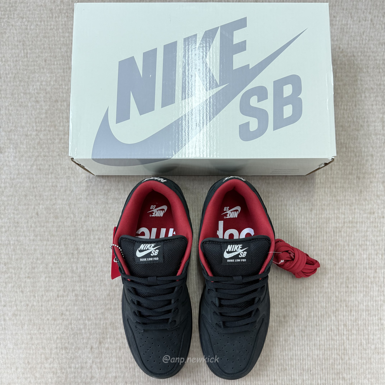 Nike Sb Dunk Low Supreme 94 Black Hq8487 001 (9) - www.newkick.org Nike Sb Dunk Low Supreme 94 Black Hq8487 001 (9) - www.newkick.org