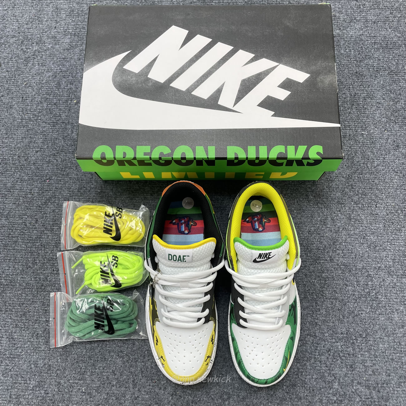 Nike Dunk Low What The Duck Away University Of Oregon Pe Hv1454 100 (3) - www.newkick.org Nike Dunk Low What The Duck Away University Of Oregon Pe Hv1454 100 (3) - www.newkick.org