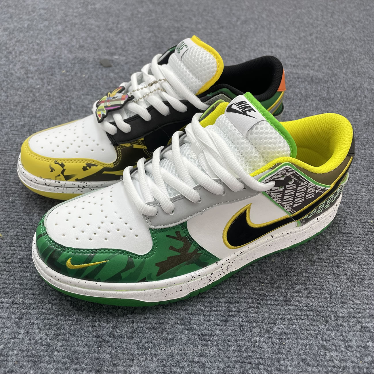Nike Dunk Low What The Duck Away University Of Oregon Pe Hv1454 100 (7) - www.newkick.org Nike Dunk Low What The Duck Away University Of Oregon Pe Hv1454 100 (7) - www.newkick.org