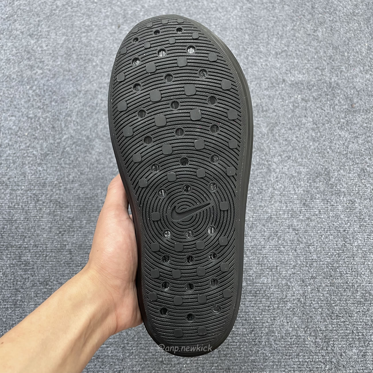 Nike Reactx Rejuven8 Triple Black Hv5060 001 (7) - www.newkick.org Nike Reactx Rejuven8 Triple Black Hv5060 001 (7) - www.newkick.org