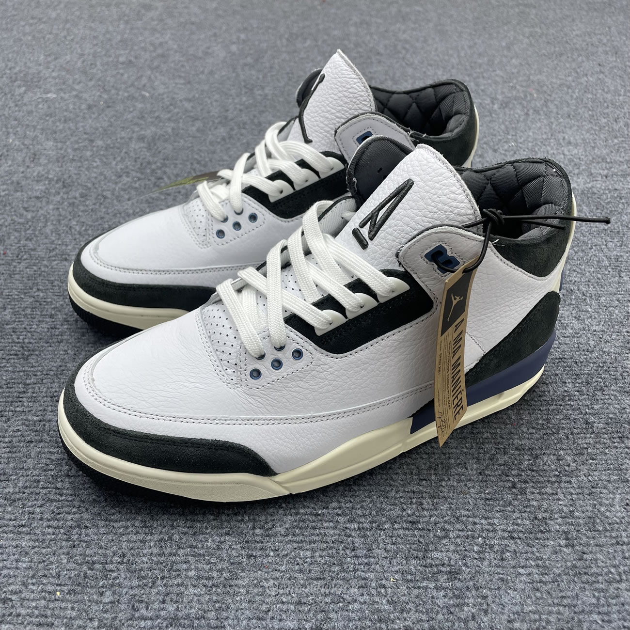 Air Jordan 3 Retro Og Sp A Ma Maniére Diffused Blue Hv8571 100 (2) - www.newkick.org Air Jordan 3 Retro Og Sp A Ma Maniére Diffused Blue Hv8571 100 (2) - www.newkick.org