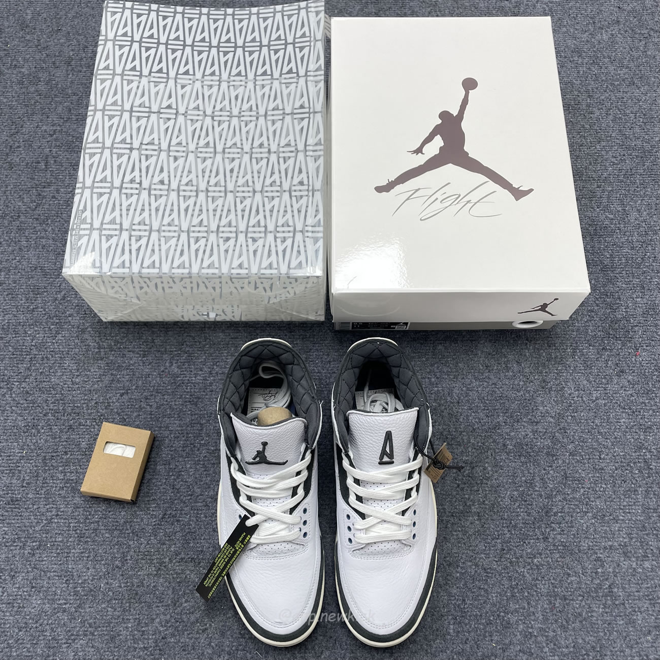 Air Jordan 3 Retro Og Sp A Ma Maniére Diffused Blue Hv8571 100 (6) - www.newkick.org Air Jordan 3 Retro Og Sp A Ma Maniére Diffused Blue Hv8571 100 (6) - www.newkick.org
