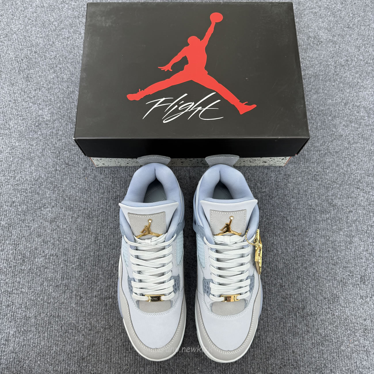 Air Jordan 4 Retro Unc Armory Blue 2025 Hv9204 407 (10) - www.newkick.org Air Jordan 4 Retro Unc Armory Blue 2025 Hv9204 407 (10) - www.newkick.org
