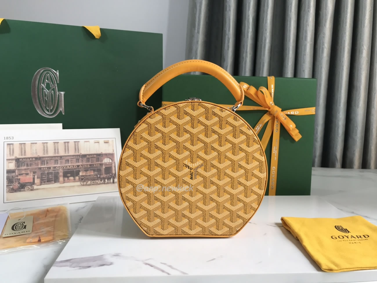 Goyard Alto Hat Box Bag 16.5 Cm X 7 Cm X 18 Cm (10) - www.newkick.vip Goyard Alto Hat Box Bag 16.5 Cm X 7 Cm X 18 Cm (10) - www.newkick.vip