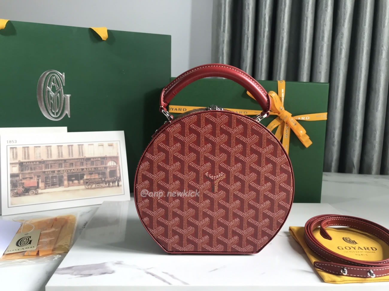 Goyard Alto Hat Box Bag 16.5 Cm X 7 Cm X 18 Cm (2) - www.newkick.vip Goyard Alto Hat Box Bag 16.5 Cm X 7 Cm X 18 Cm (2) - www.newkick.vip