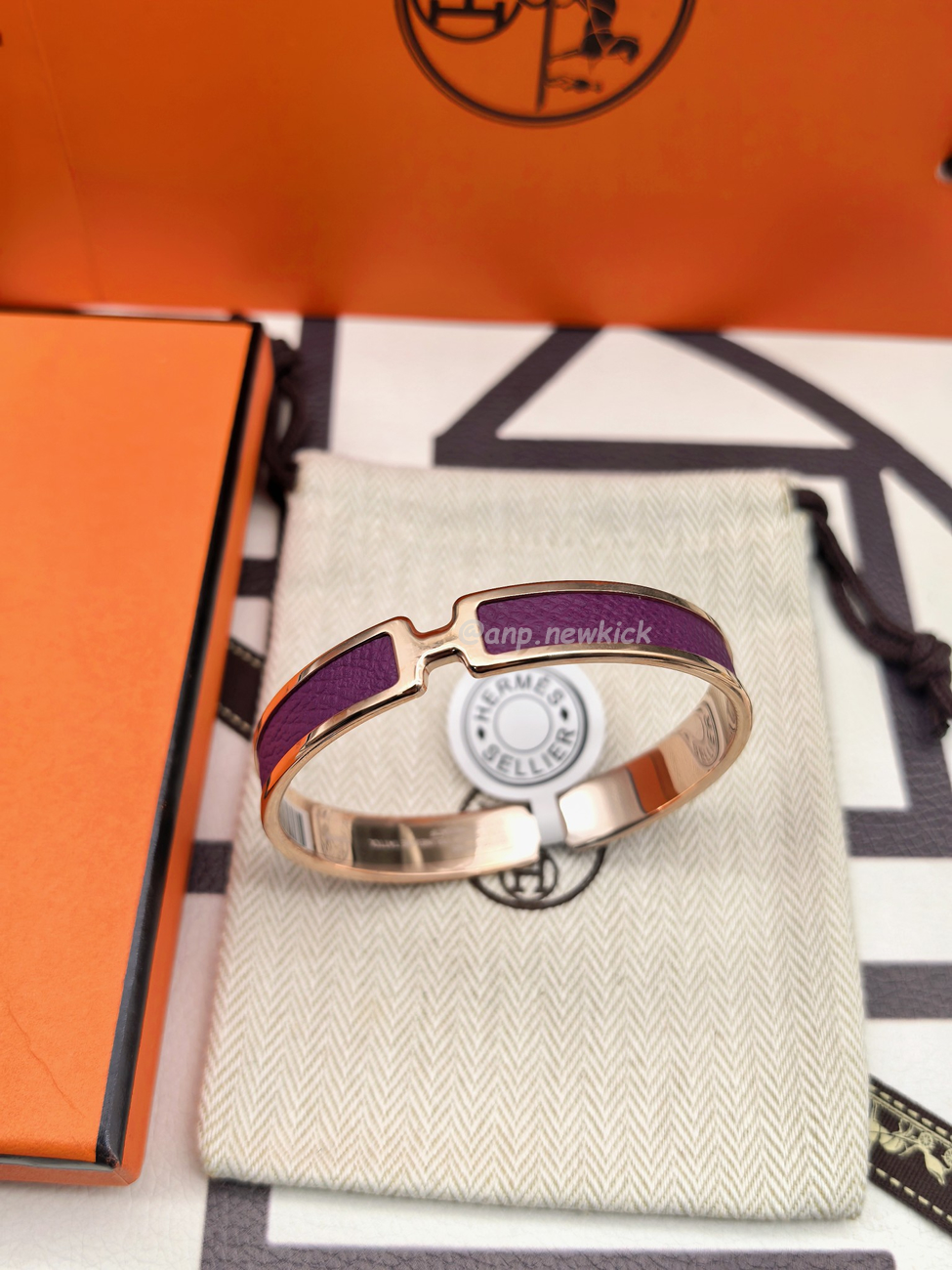 Hermès Bracelets For Women (17) - www.newkick.org Hermès Bracelets For Women (17) - www.newkick.org