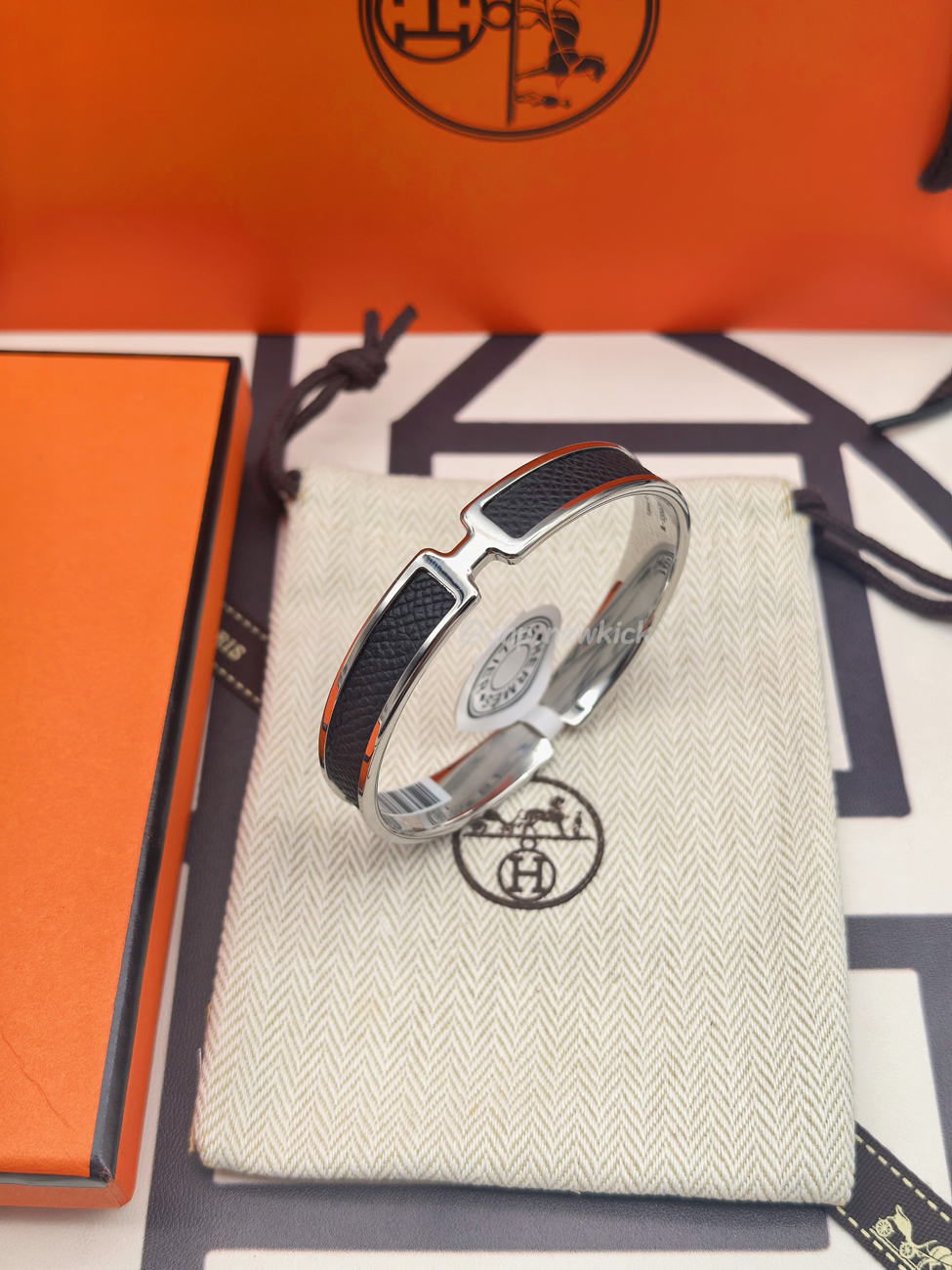 Hermès Bracelets For Women (38) - www.newkick.org Hermès Bracelets For Women (38) - www.newkick.org