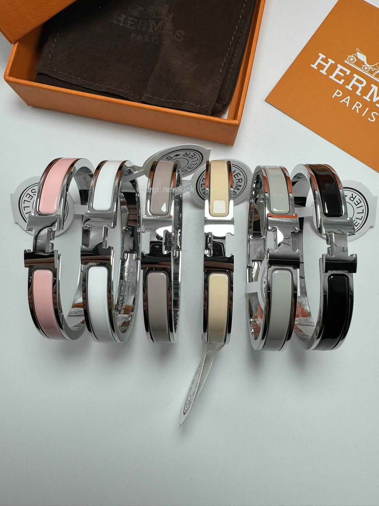 Hermès Clic H Bracelet (1) - www.newkick.org Hermès Clic H Bracelet (1) - www.newkick.org
