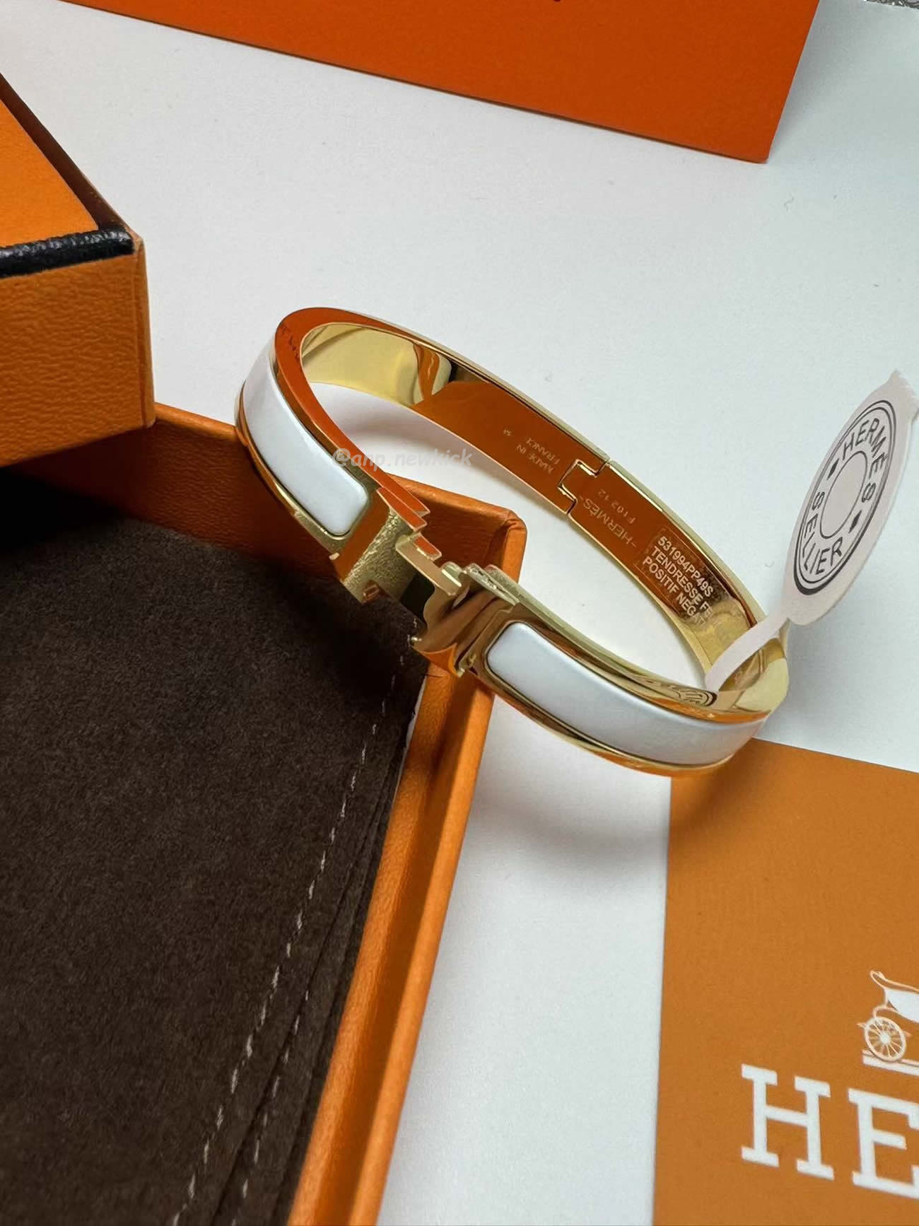 Hermès Clic H Bracelet (11) - www.newkick.org Hermès Clic H Bracelet (11) - www.newkick.org