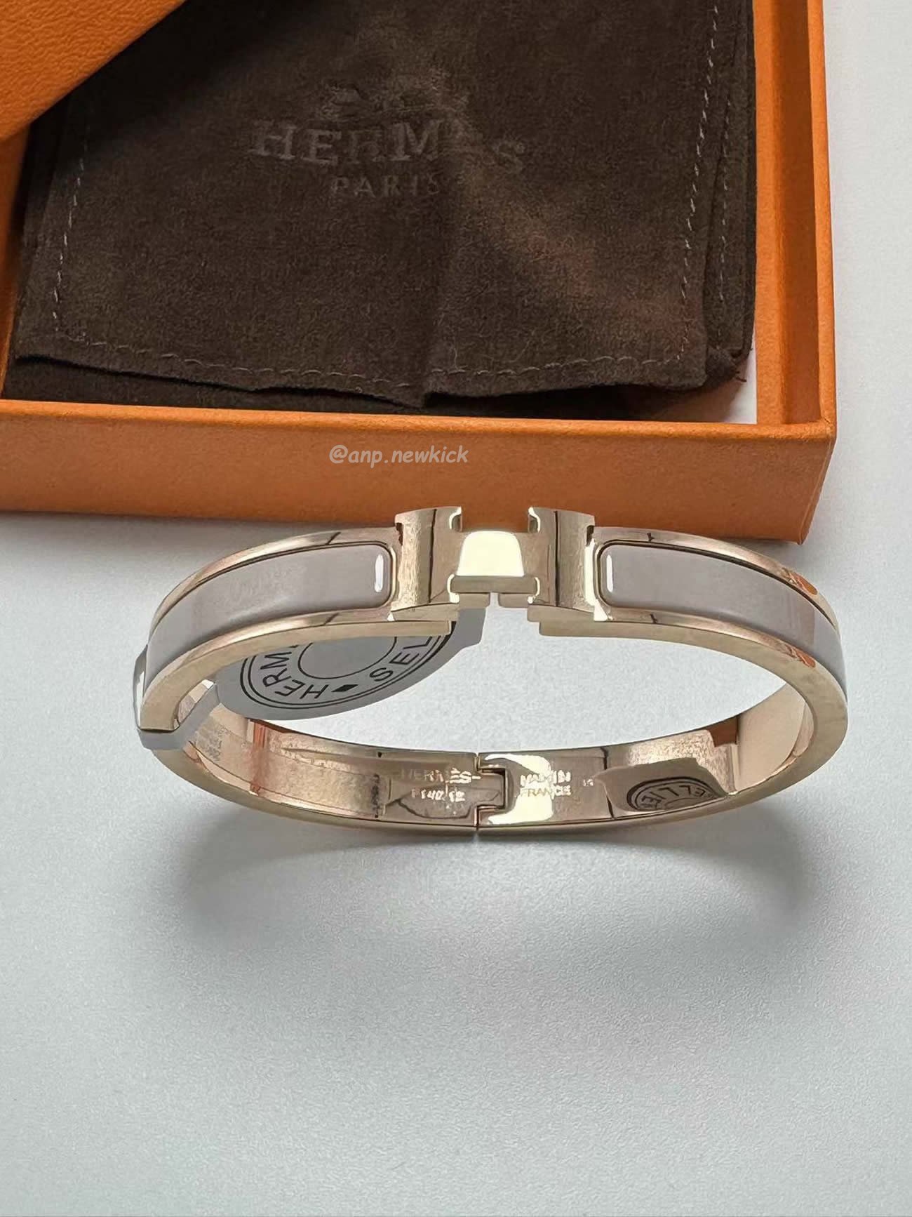Hermès Clic H Bracelet (14) - www.newkick.org Hermès Clic H Bracelet (14) - www.newkick.org