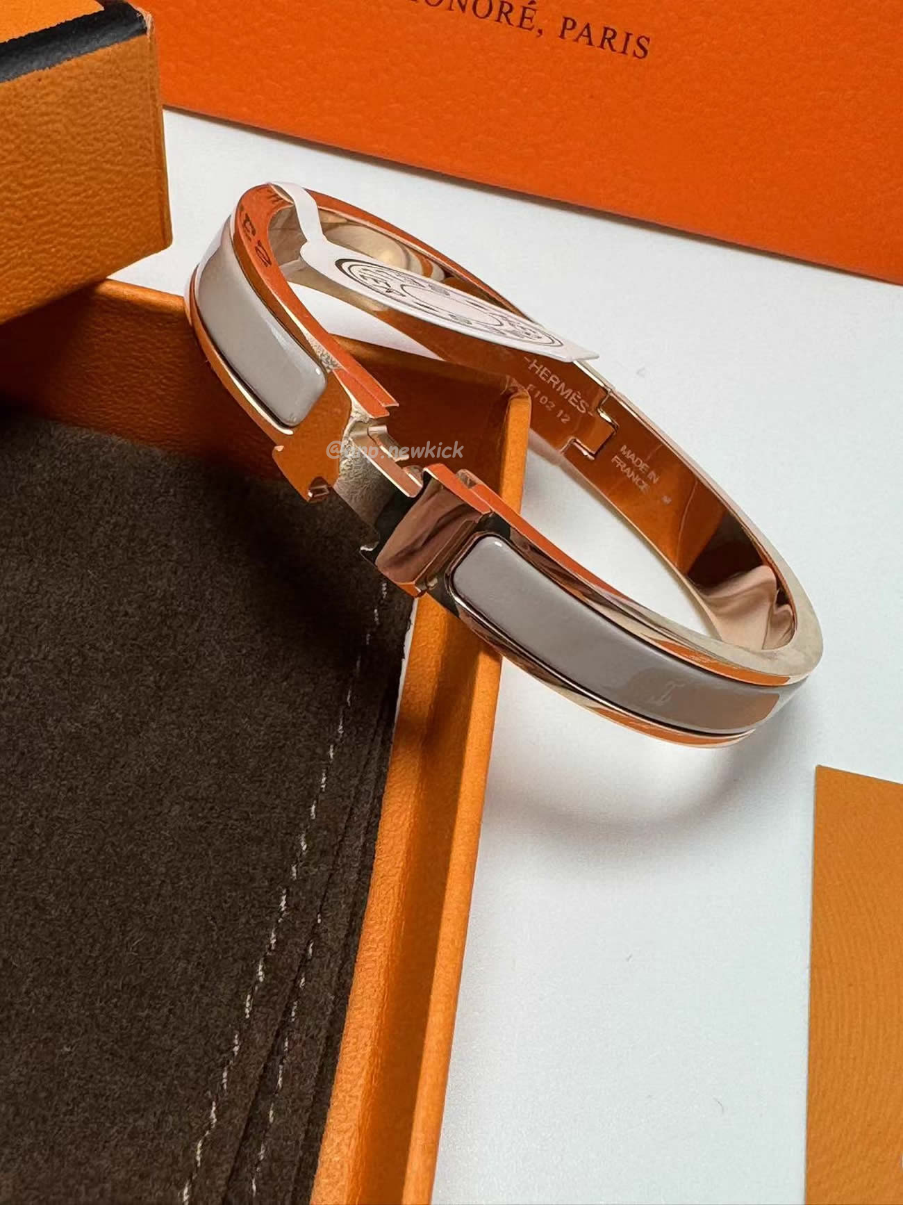 Hermès Clic H Bracelet (17) - www.newkick.org Hermès Clic H Bracelet (17) - www.newkick.org