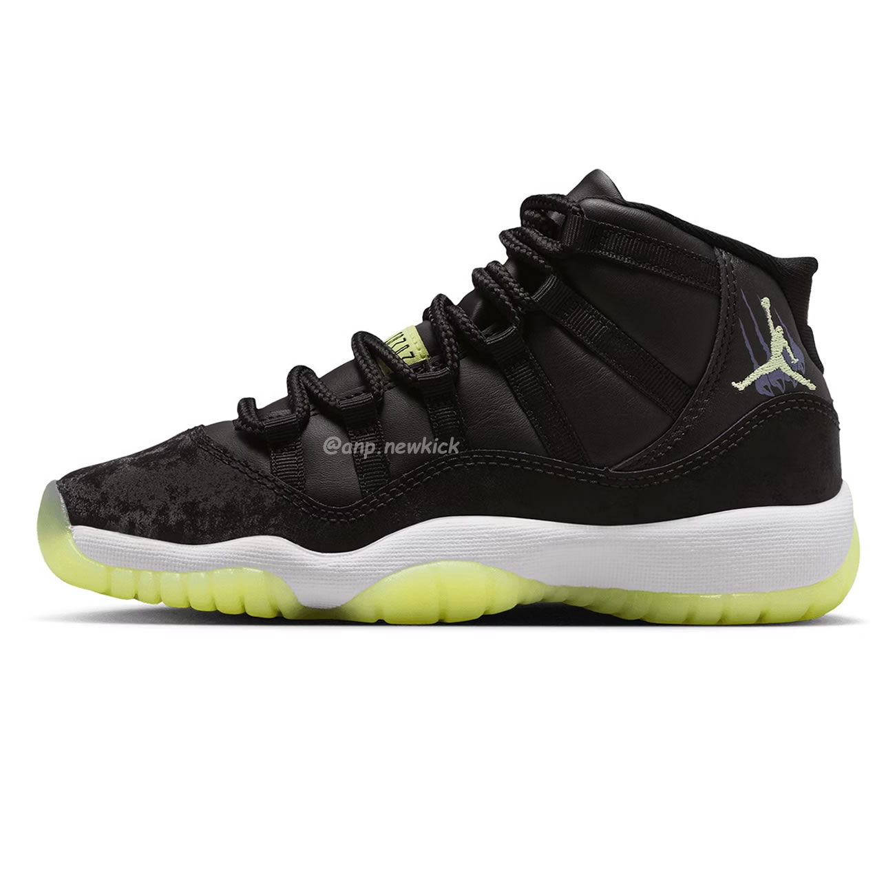 Air Jordan 11 Retro Black Barely Volt Ib1378 001 (1) - www.newkick.org Air Jordan 11 Retro Black Barely Volt Ib1378 001 (1) - www.newkick.org