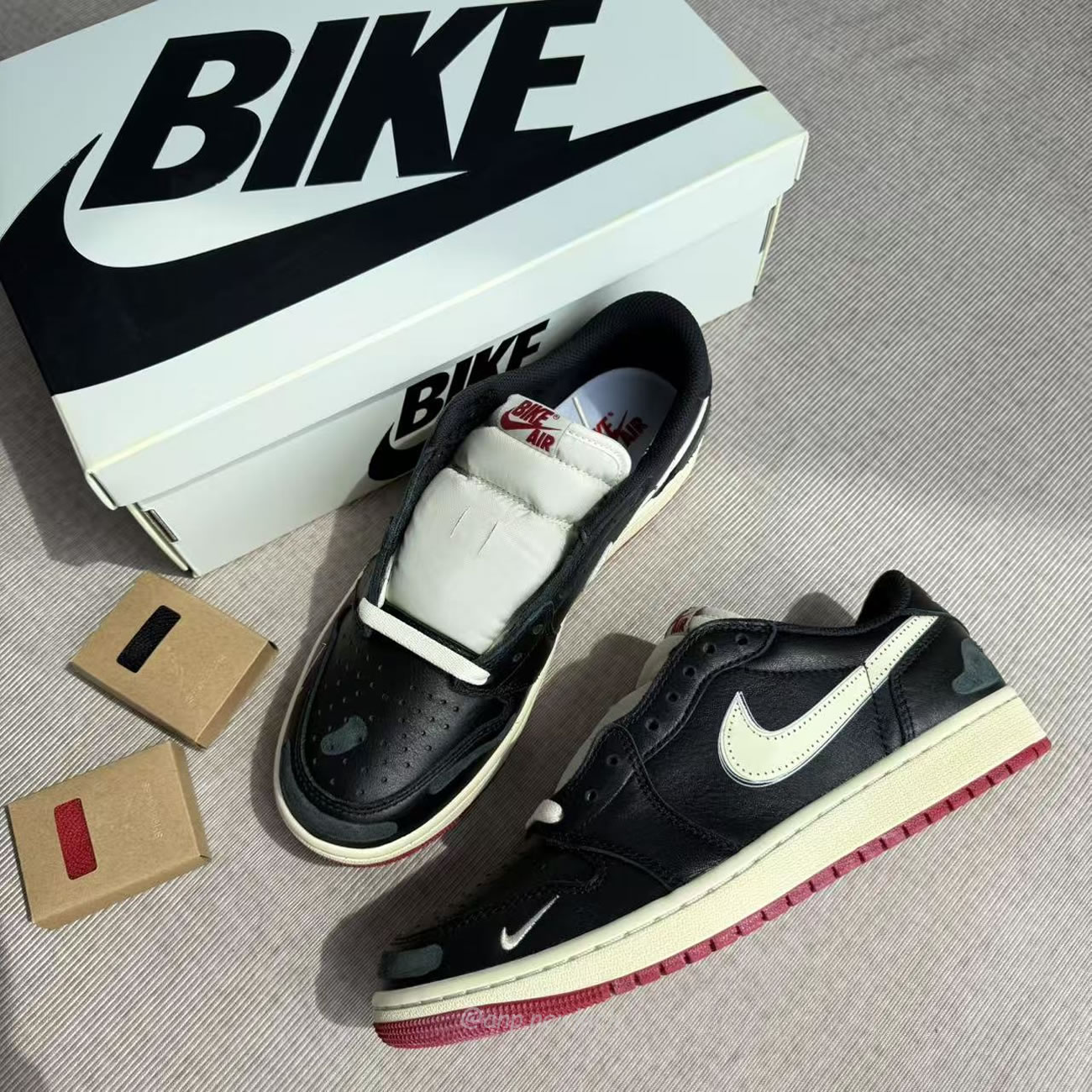 Air Jordan 1 Retro Low Og Nigel Sylvester Better With Time Ib8958 001 (4) - www.newkick.org Air Jordan 1 Retro Low Og Nigel Sylvester Better With Time Ib8958 001 (4) - www.newkick.org
