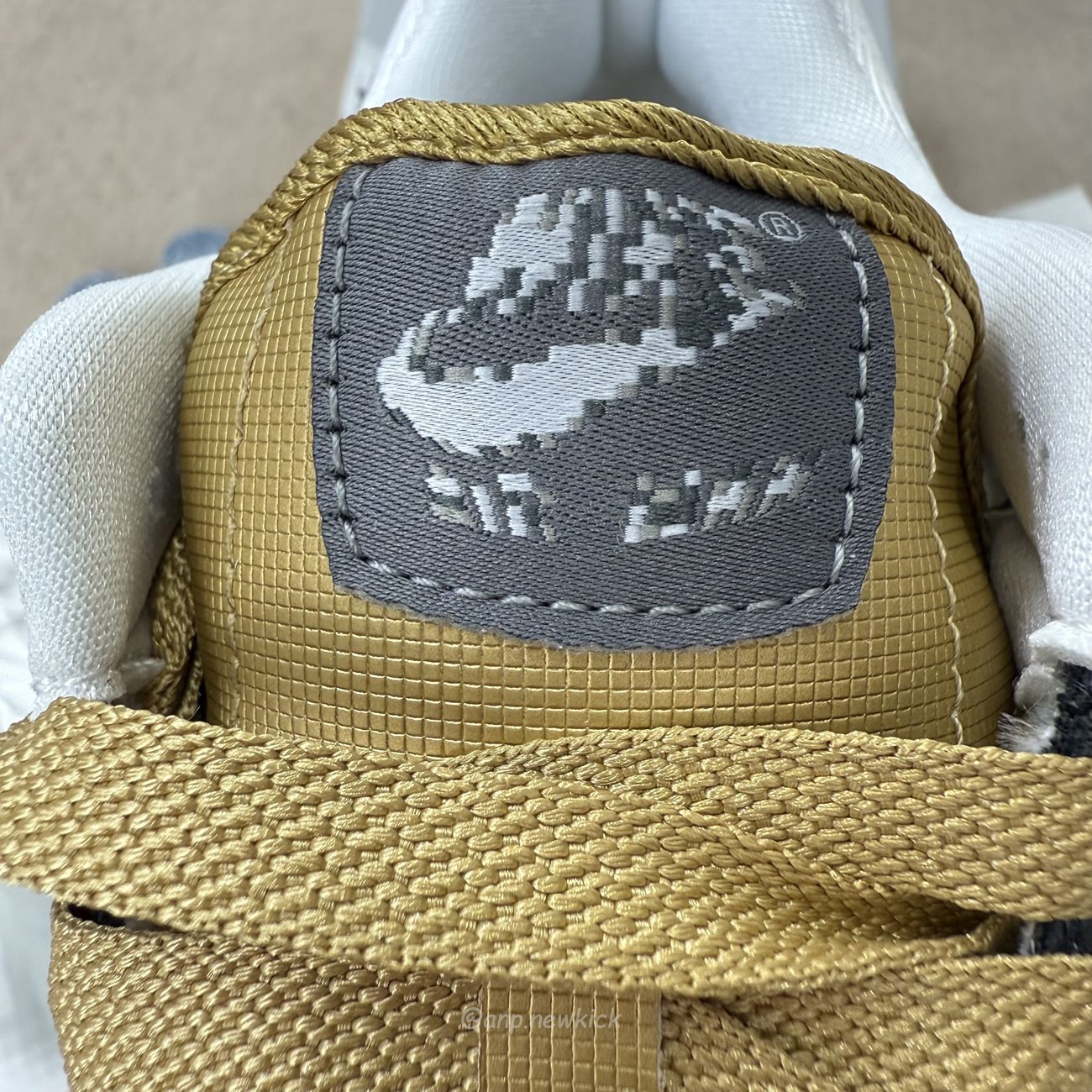 Nike Air Max 1 Swoosh Low Poly Big Head Mode Ib9898 001 (4) - www.newkick.org Nike Air Max 1 Swoosh Low Poly Big Head Mode Ib9898 001 (4) - www.newkick.org