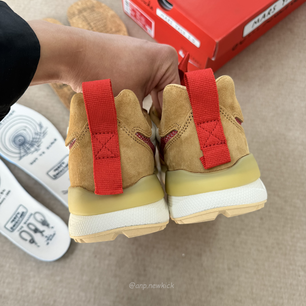 Nikecraft Mars Yard Shoe 3.0 Tom Sachs Space Camp If2885 100 (8) - www.newkick.org Nikecraft Mars Yard Shoe 3.0 Tom Sachs Space Camp If2885 100 (8) - www.newkick.org