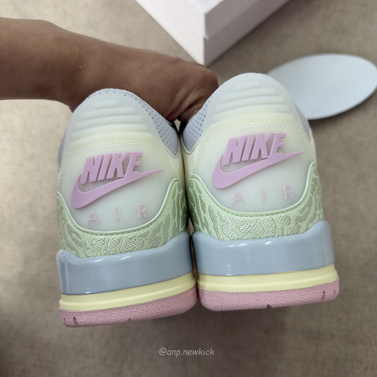 Air Jordan 3 Retro Spring Is In The Air If4396 100 (3) - www.newkick.org
