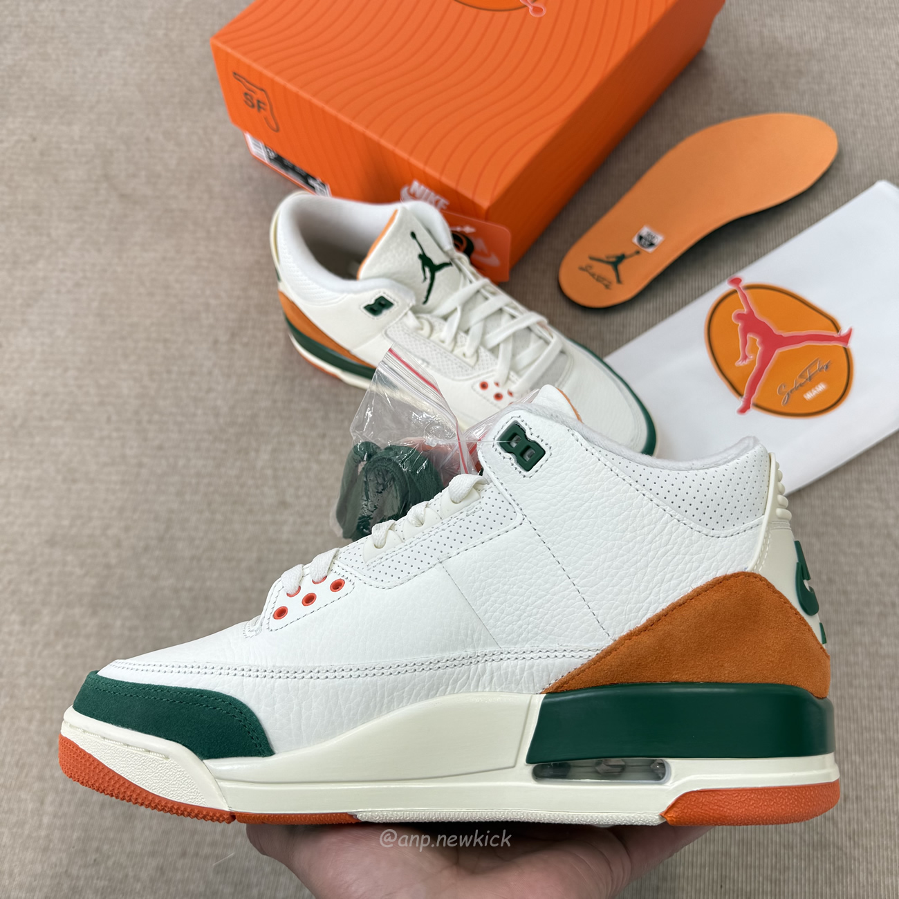 Air Jordan 3 Retro Sp Solefly Miami If4491 100 (3) - www.newkick.org Air Jordan 3 Retro Sp Solefly Miami If4491 100 (3) - www.newkick.org