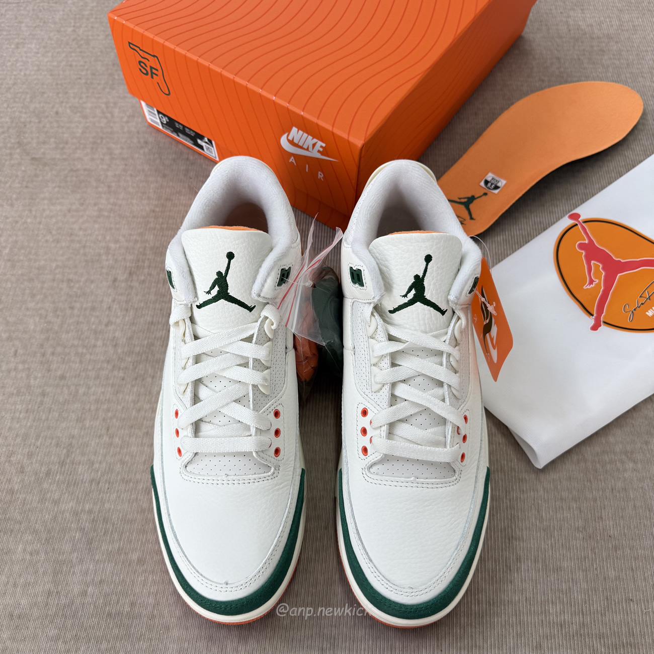 Air Jordan 3 Retro Sp Solefly Miami If4491 100 (8) - www.newkick.org Air Jordan 3 Retro Sp Solefly Miami If4491 100 (8) - www.newkick.org