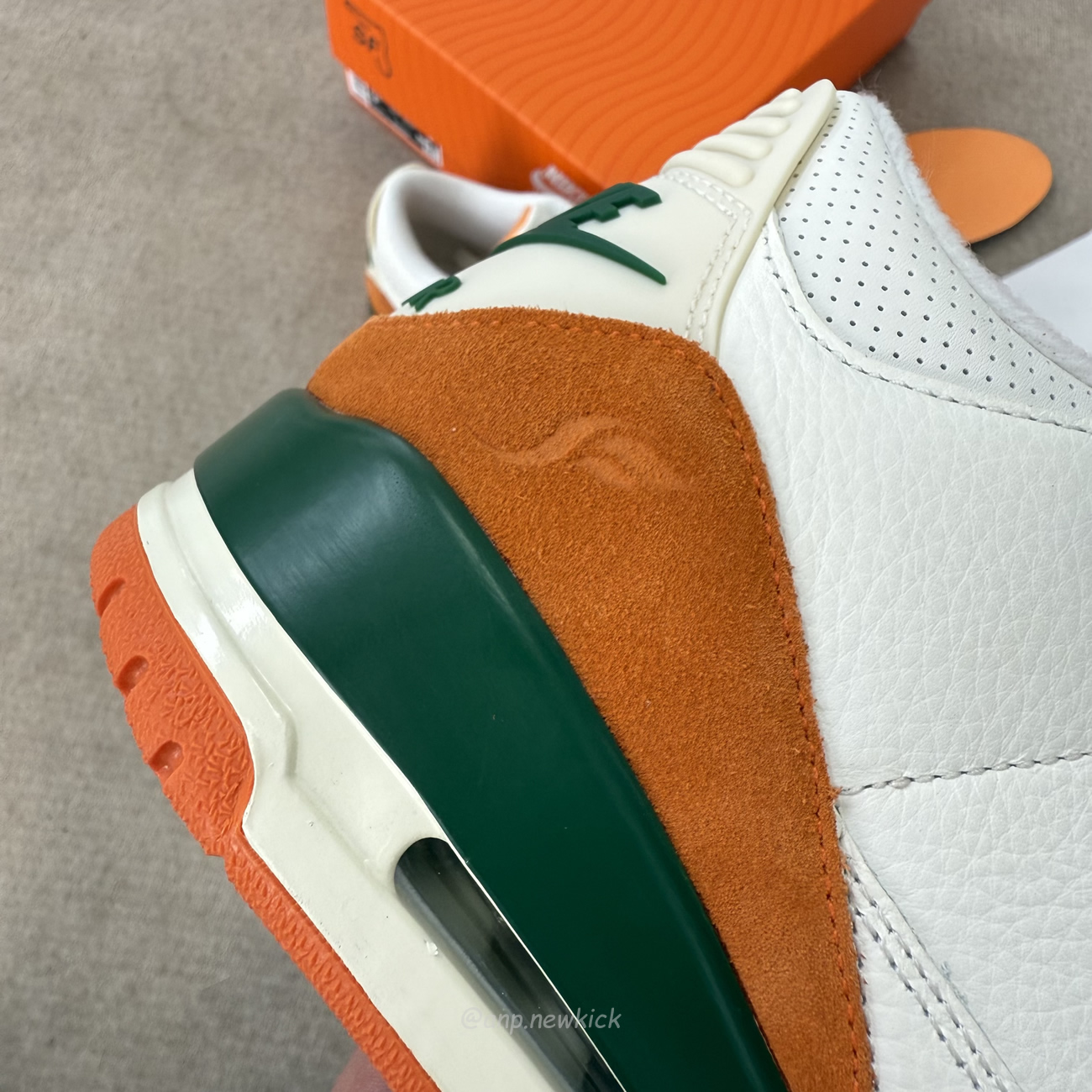 Air Jordan 3 Retro Sp Solefly Miami If4491 100 (9) - www.newkick.org Air Jordan 3 Retro Sp Solefly Miami If4491 100 (9) - www.newkick.org