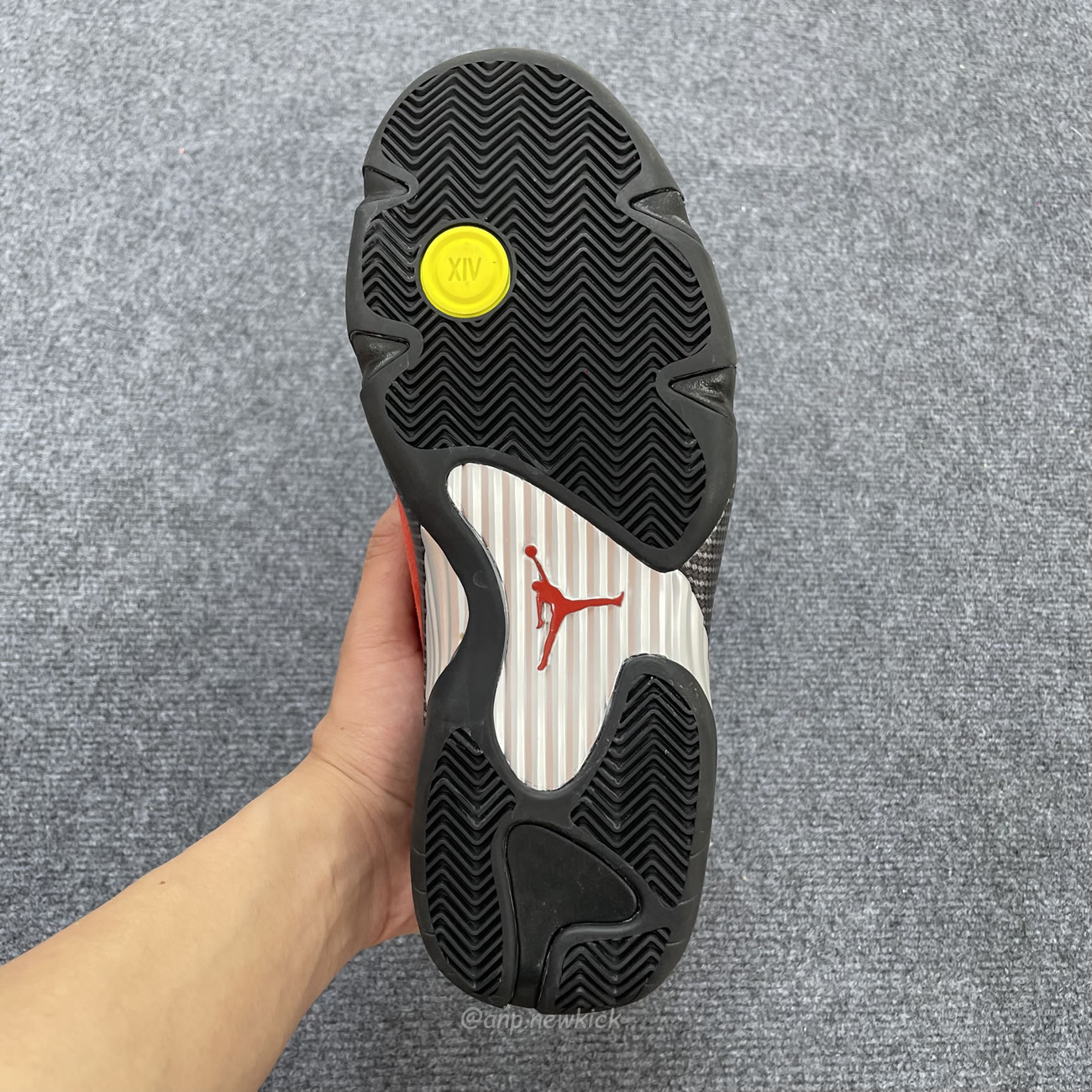 Air Jordan 14 Retro Ferrari 2025 If5015 600 (18) - www.newkick.org Air Jordan 14 Retro Ferrari 2025 If5015 600 (18) - www.newkick.org